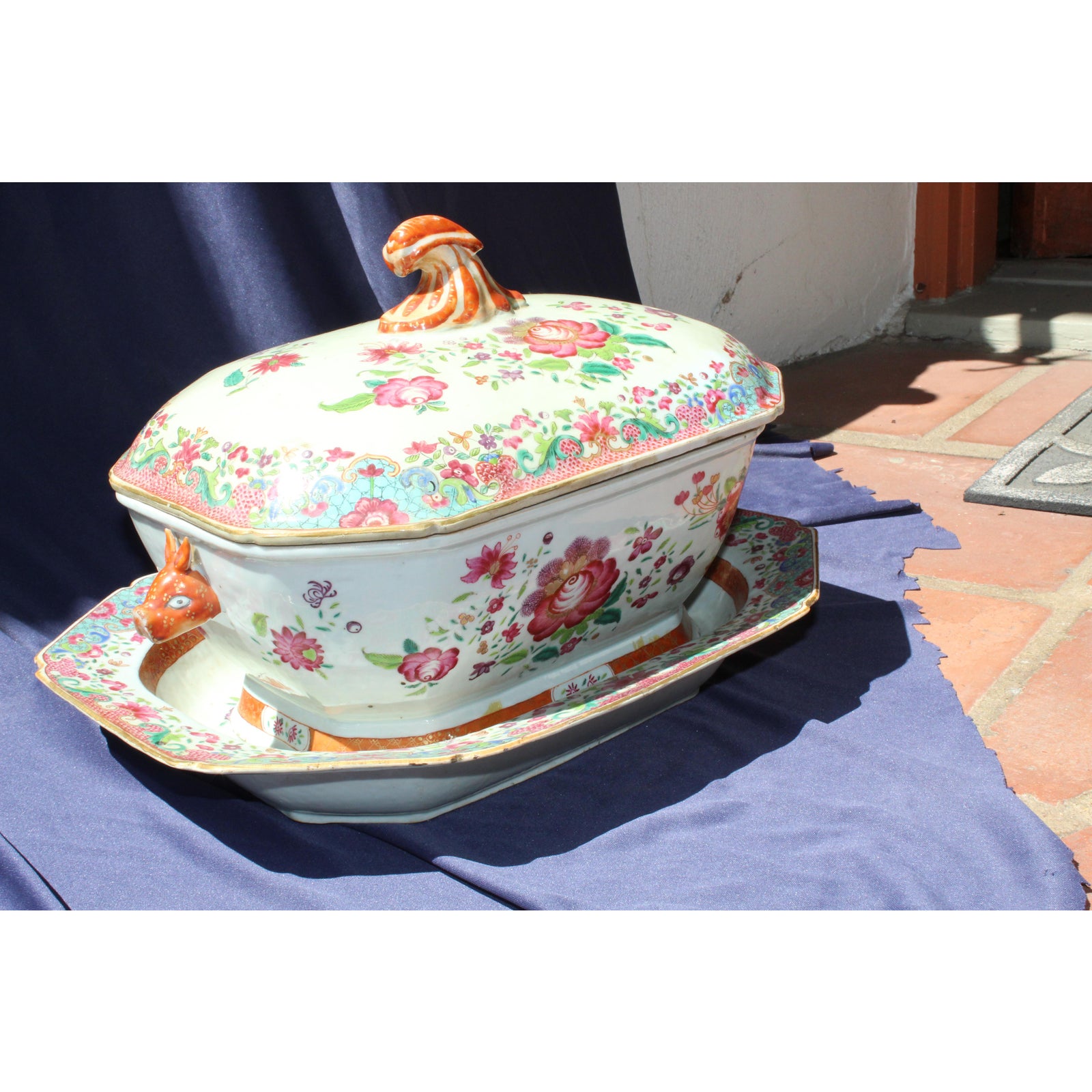 19th-c-chinese-export-tureen-with-tray-0746