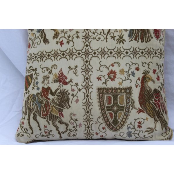 20th-century-renaissance-style-support-pillow-3157