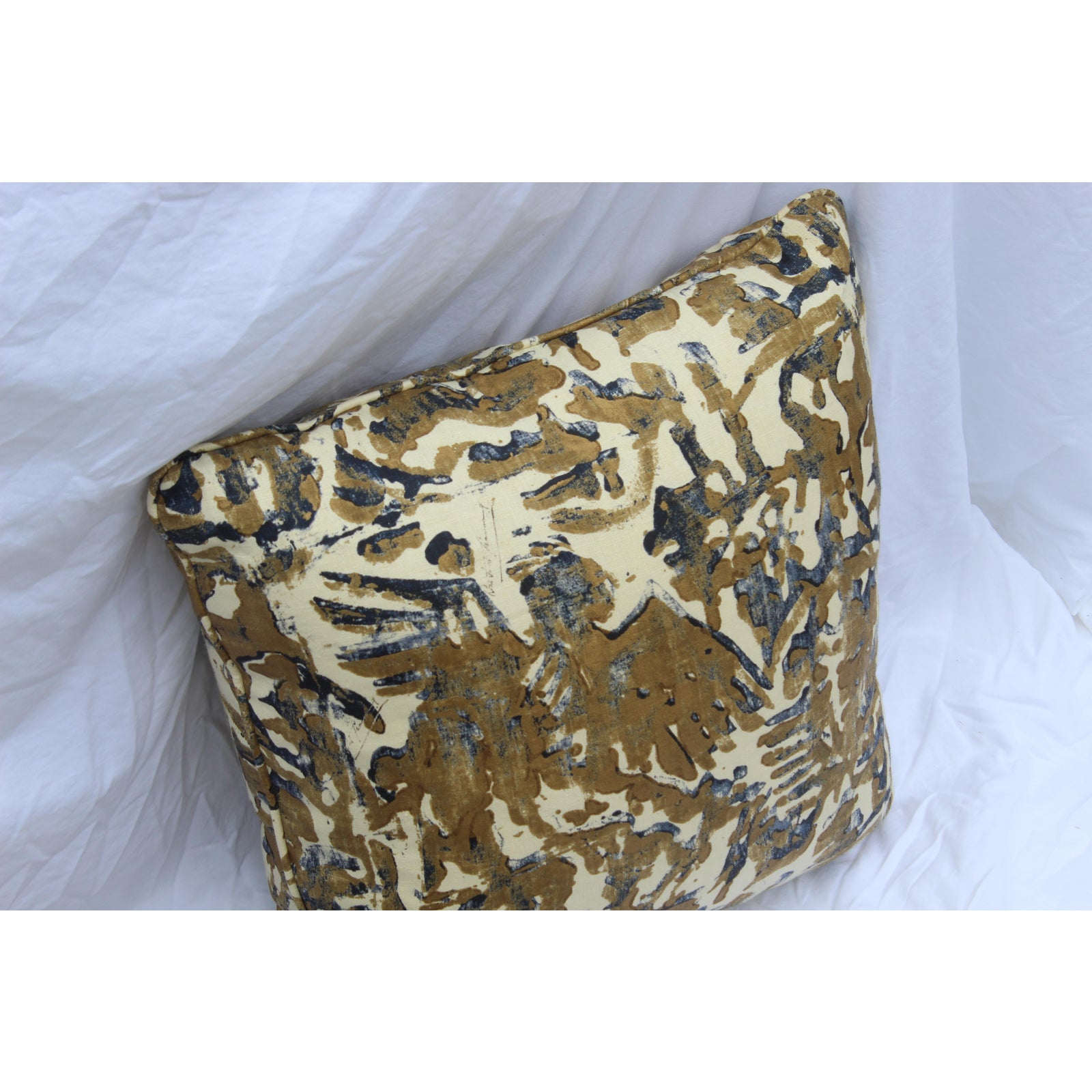 contemporary-printed-linen-navy-blue-and-bronze-down-pillows-a-pair-7065
