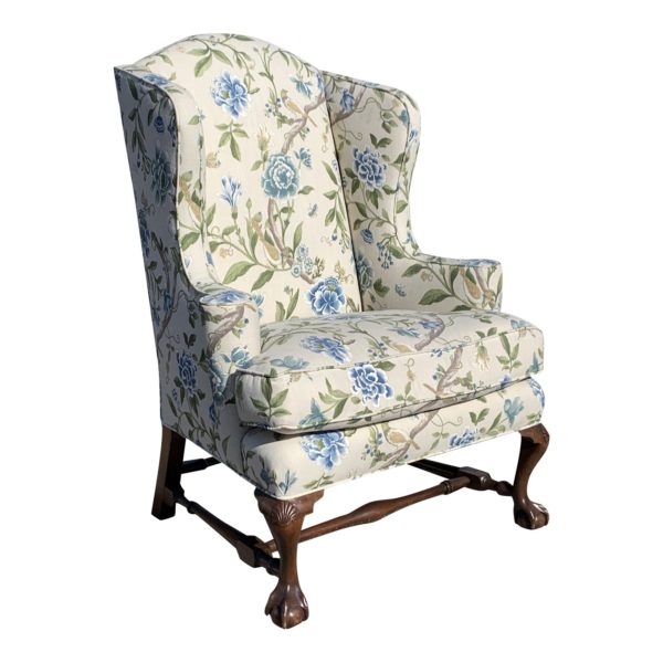 english-style-traditional-wingback-chair-floral-motif-1511