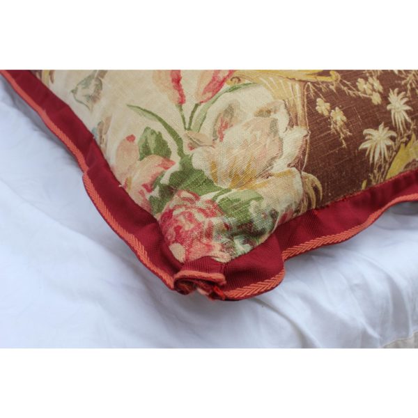 english-traditional-floral-printed-linen-down-pillow-9867