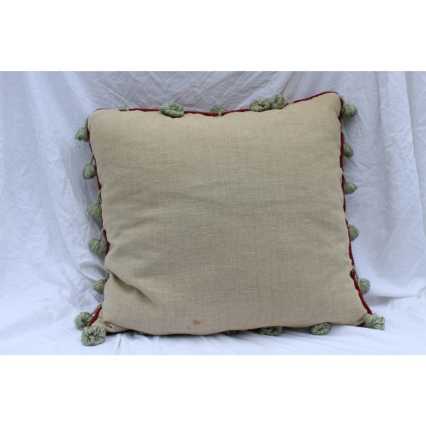 english-traditional-nice-size-down-pillow-9078
