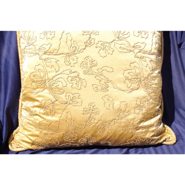 mid-c-gold-solid-down-filled-embossed-pillow-9074