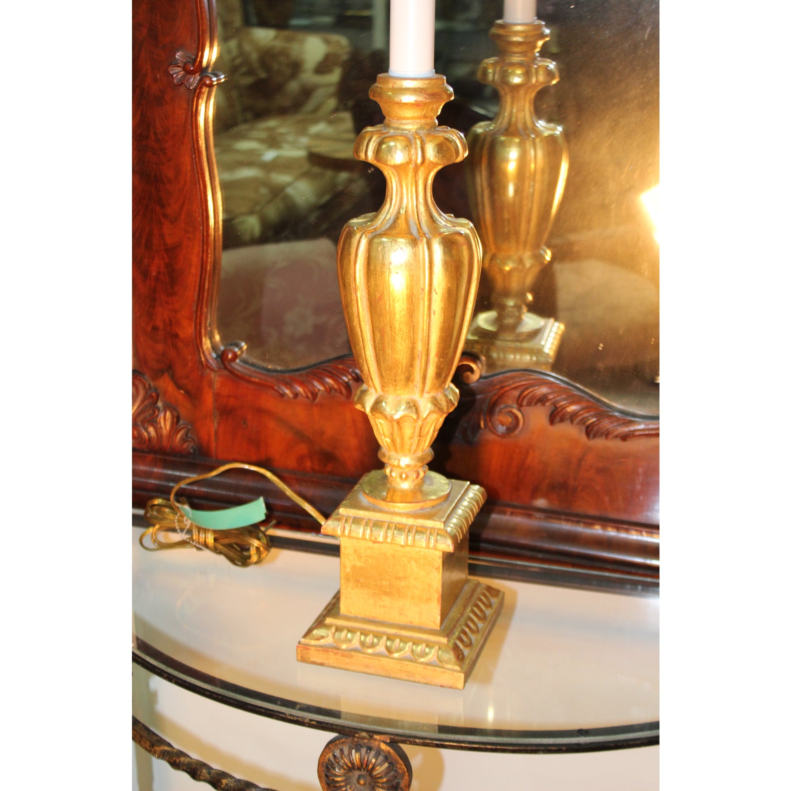 modern-22k-gold-leaf-table-lamp-5234