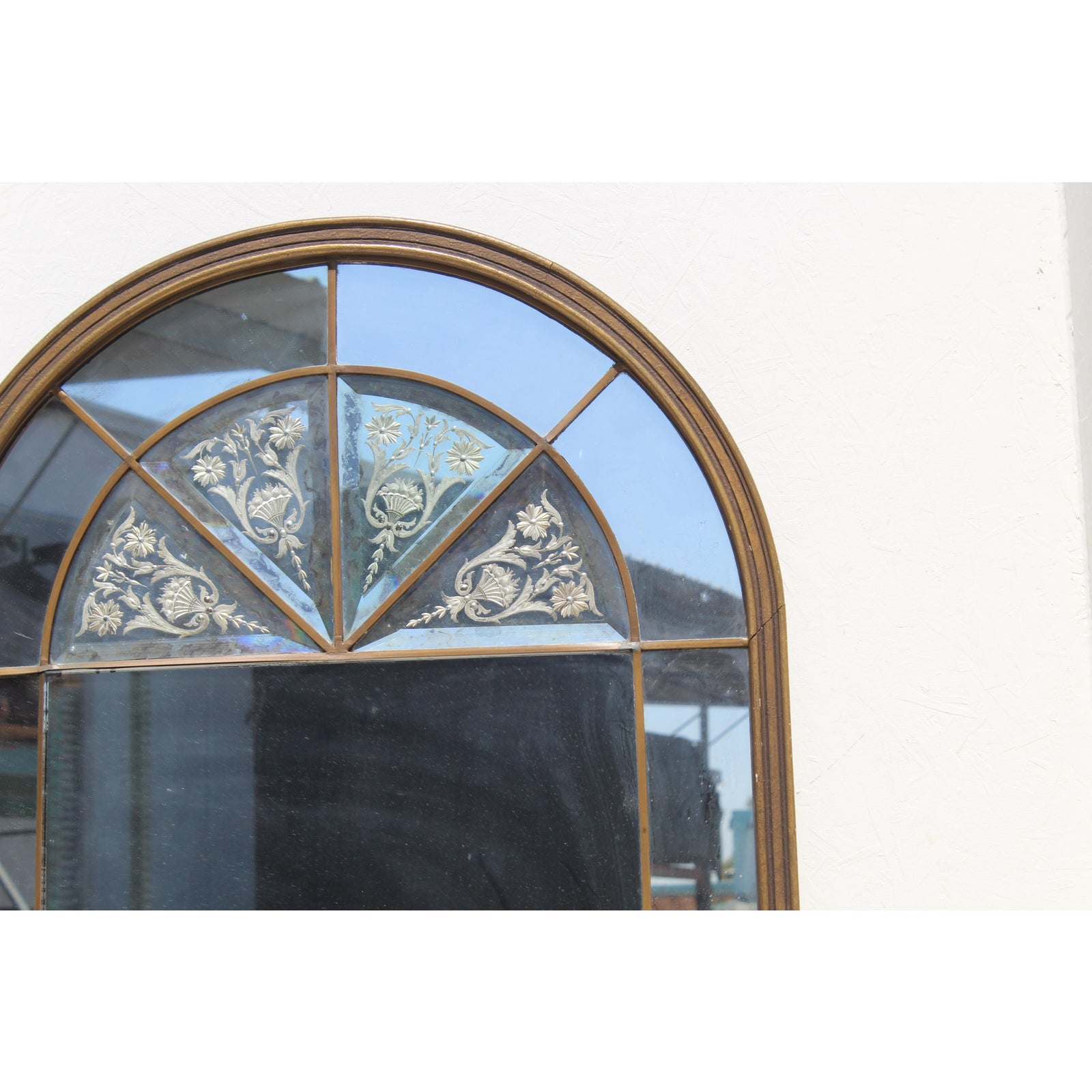 venetian-arched-windowpane-mirror-0155