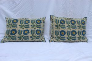 1940s-mediterranean-blue-and-white-wool-lumbar-pillows-a-pair-2732