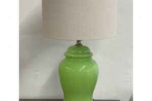 1960s-lime-green-colored-italian-glass-lamp-5405
