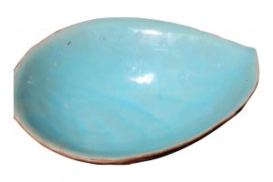 19th-century-vintage-majolica-blue-dish-6267