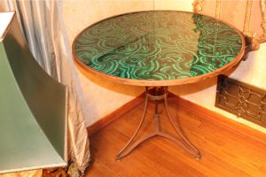 20th-century-regency-faux-painted-malachite-table-3260