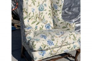 english-style-traditional-wingback-chair-floral-motif-1590