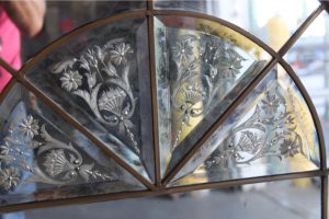 venetian-arched-windowpane-mirror-0738